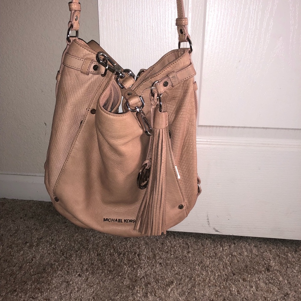 Purses - Picture 2 of 3